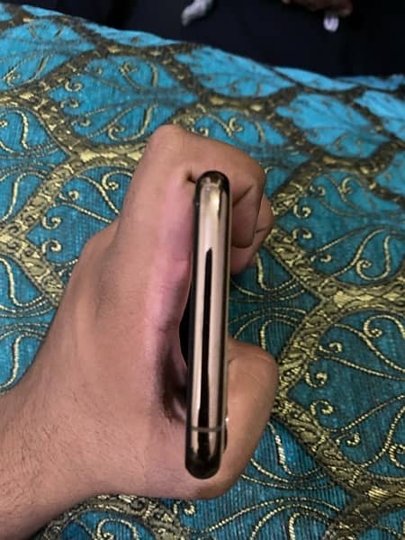 iphone 11 pro 6