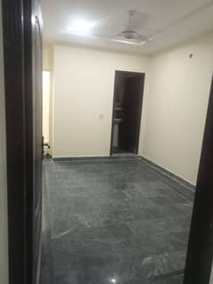 Flat for rent in Johar town for Family and Bachelor (Student + Job holder) 1 bed attach bat 0