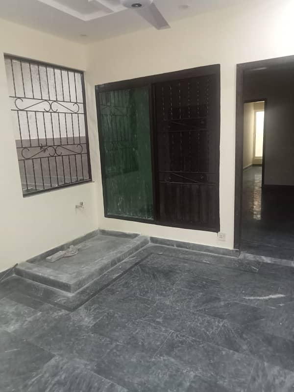 Flat for rent in Johar town for Family and Bachelor (Student + Job holder) 1 bed attach bat 1