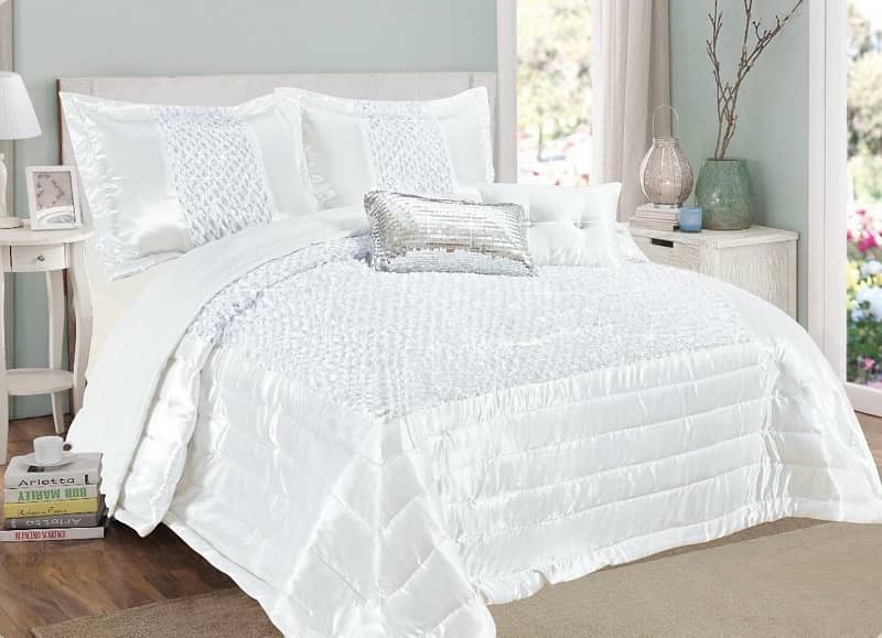 3pc Luxury Quilted Bedding Set - 1 Bedspread & 2 Pillow cases 2