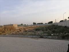 Al jadeed Residency Phase 1 Park Facing 160 Square Yards.