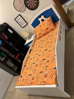 Kids Single Bed set, Mattress & Table for Sale 0