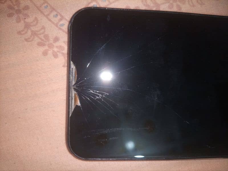 infinix smart 4  (2/32) 1