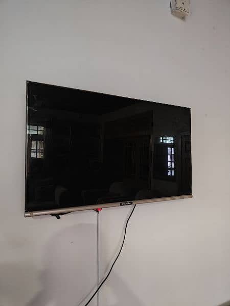 Ecostar 32 Inch Android LED Tv 1