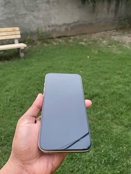 iphone 15 pro max 256 gb natural titanium 4