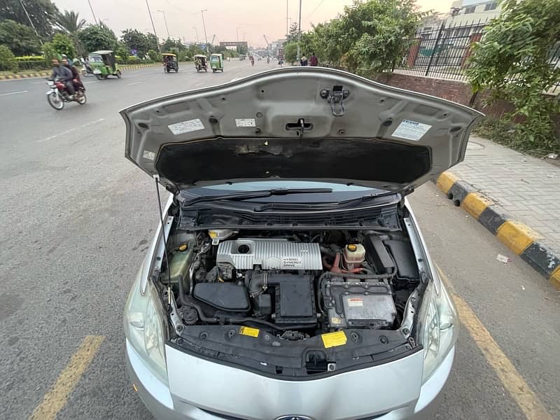 Toyota Prius 2011 exchange possible 7