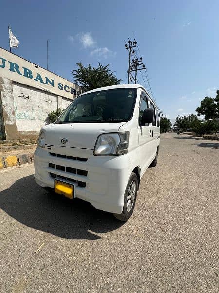 Daihatsu Hijet 2012 1