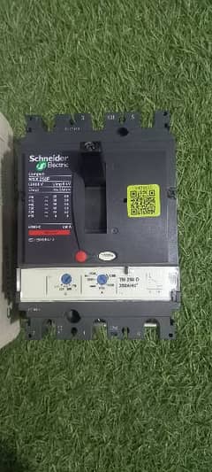 Braker/Schneider Electric/LV431630