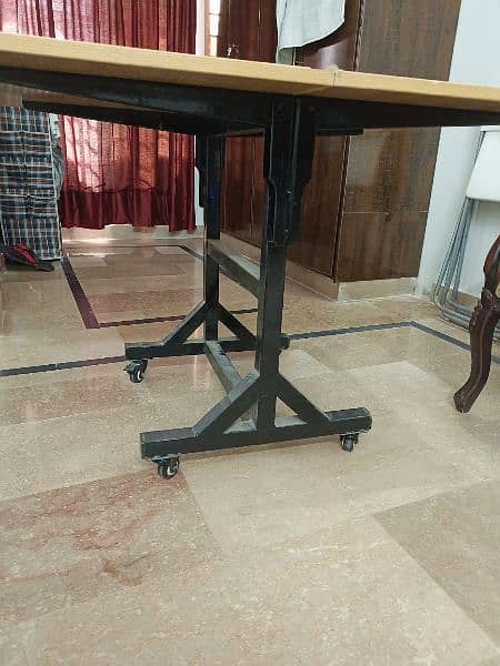 Folding Study Table for 2 kids with solid frame and tyres 1