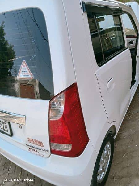 Suzuki Wagon R 2019 11