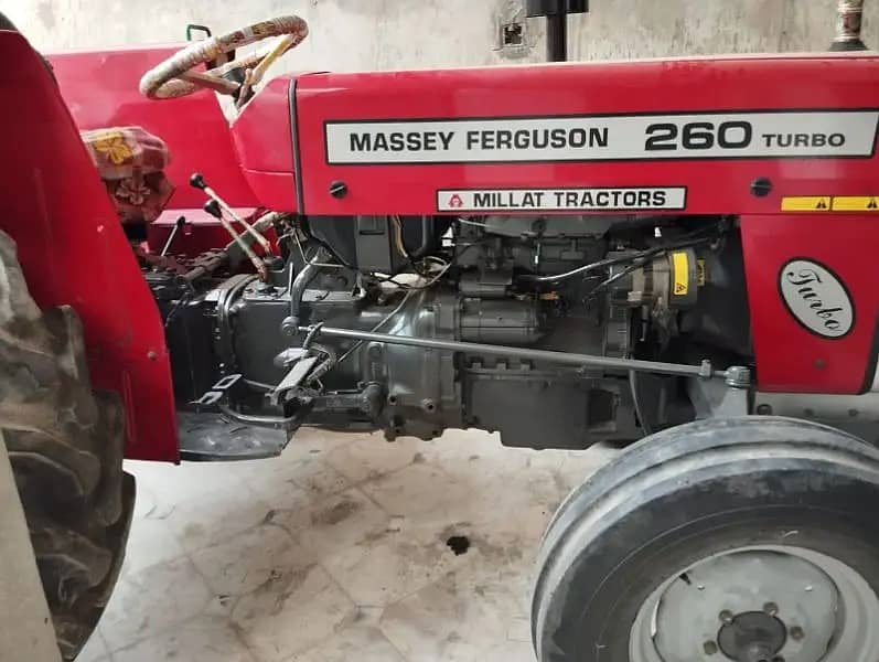 Massey Ferguson 260 Turbo Tractor Model 2022 3