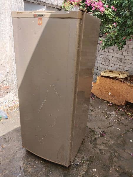 Dawlance single door medium size fridge (original) 1