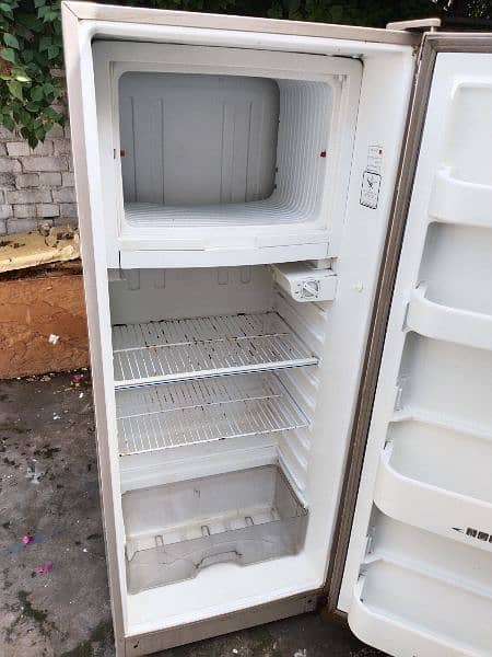 Dawlance single door medium size fridge (original) 2