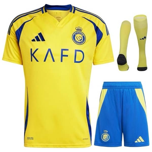 All football kits available in cheap rates!!! 2