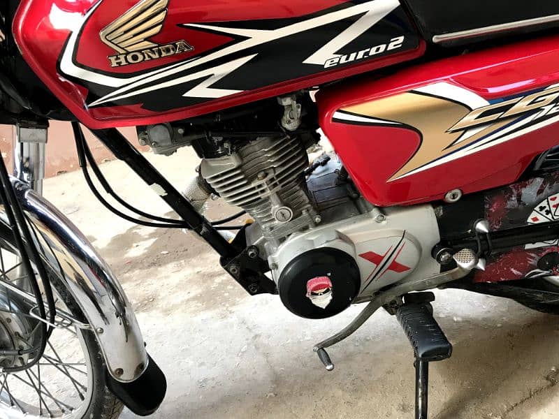 Honda125 modified 2000 number 8