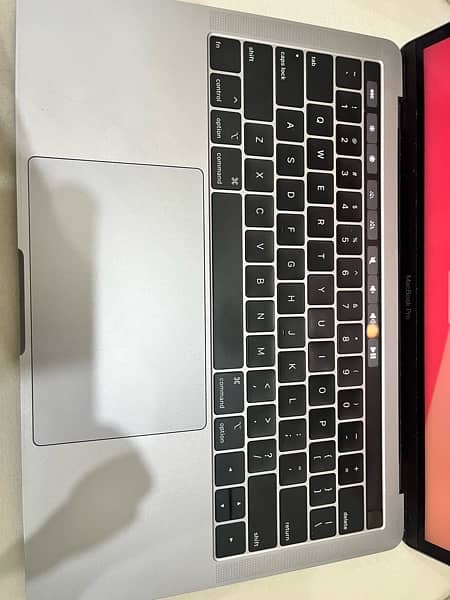 MacBook Pro 2018 Model USA (bought in 2019) 3