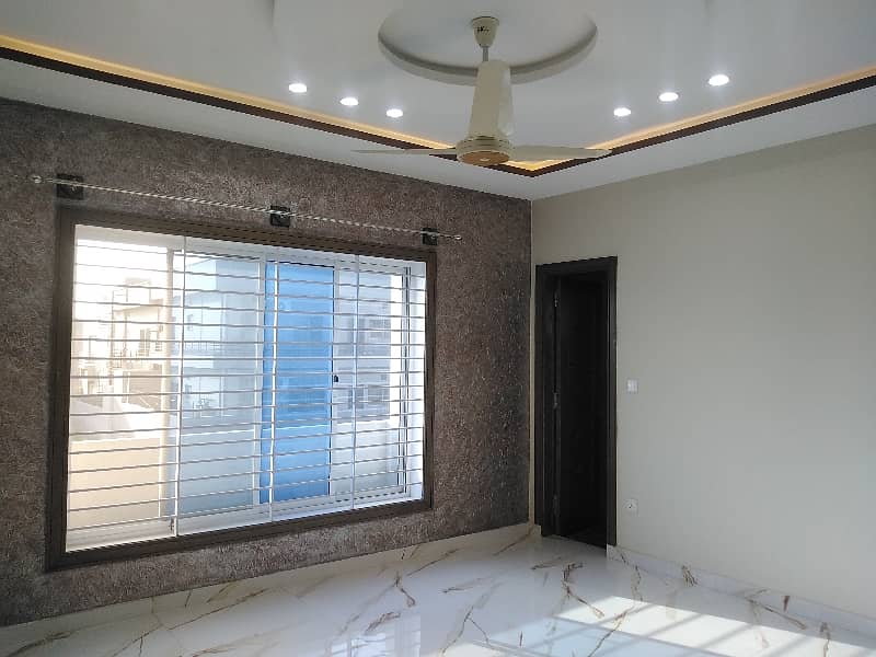 Full House For Rent in i-9/3 Islamabad 3