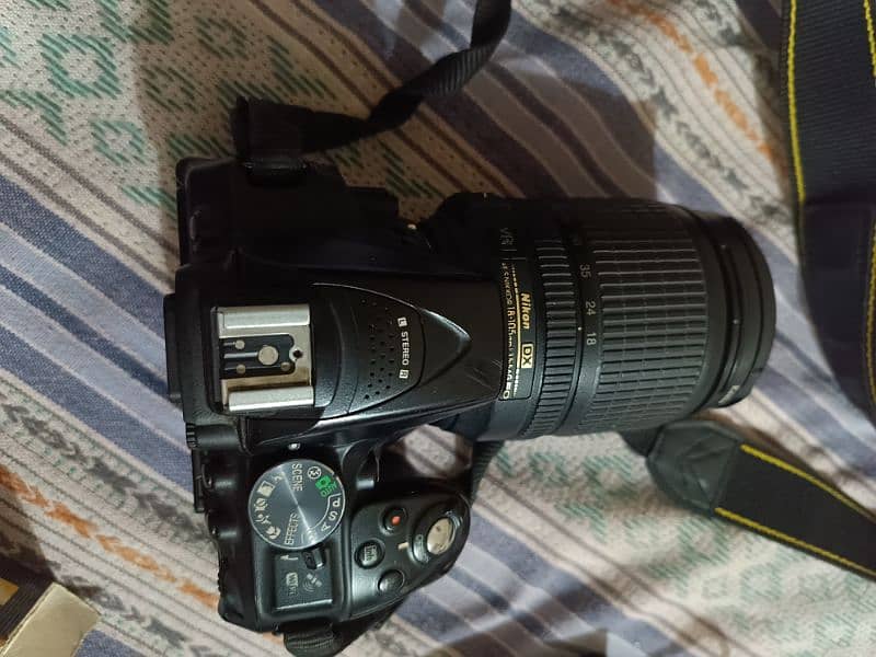 Nikon D5300 with lens 18-105mm 2