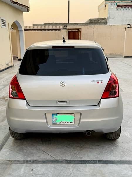 Suzuki Swift 2011 3