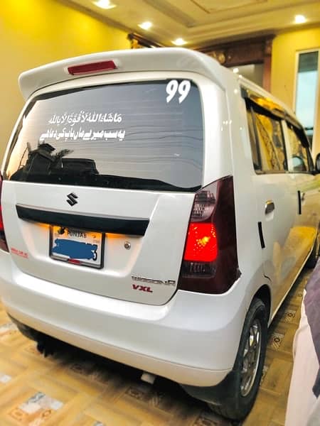 Suzuki Wagon R 2018 1