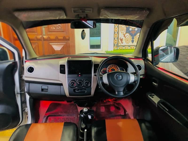 Suzuki Wagon R 2018 6