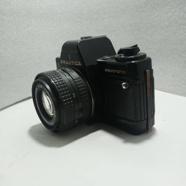 Praktica vintage camera 4