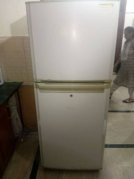 orient large refrigerator 8