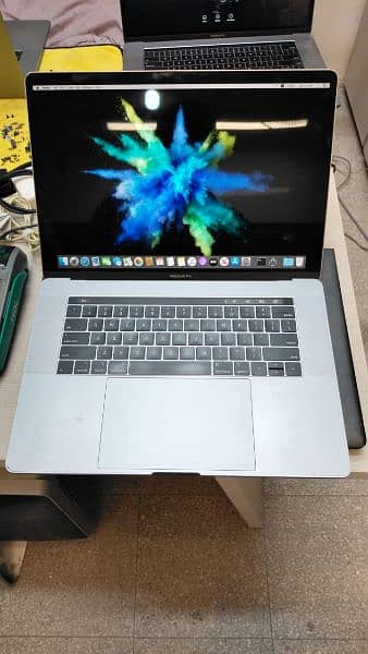 Apple MacBook Pro 2018 4