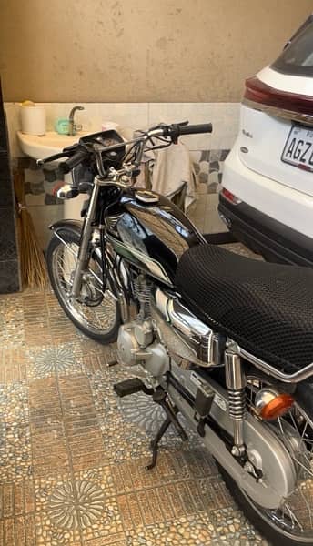 honda 125 2023 model (Self Start) special edition 1