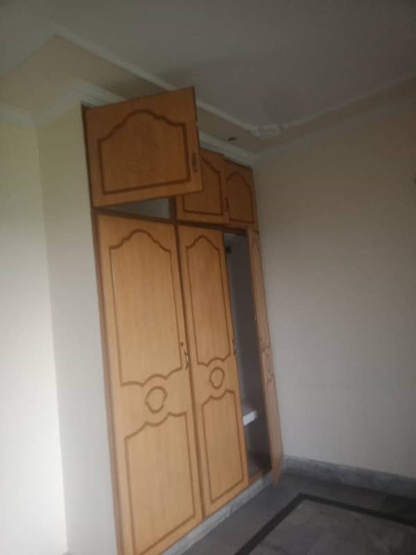 5 Marla Upper Portion for rent in sabzazar scheme ONLY for small family Fori Rabta keray 0