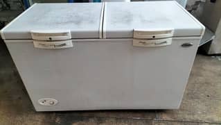 freezer 2 door good condition like new