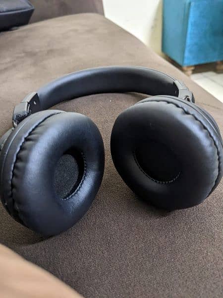 headphone 1