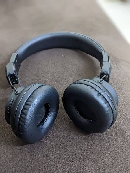 headphone 2