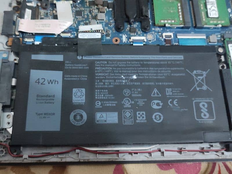 Dell Inspiron 15 Battery 0