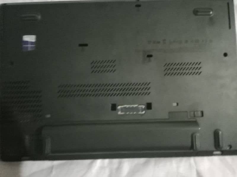 Lenovo Thinkpad for sale almost new condition (03074630084) 5