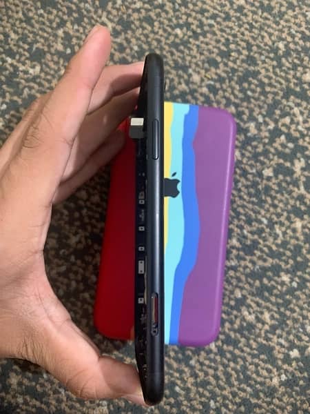 iPhone XR back case full new 10/10 3