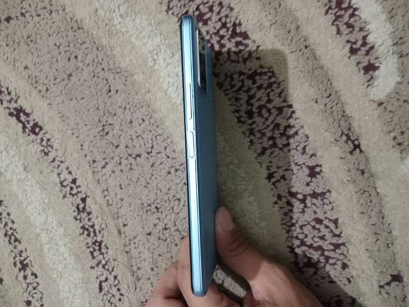 vivo y33s 10/10 condition good 8Gb 128Gb 1