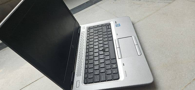 i5 6th gen laptop for urgent sale 3