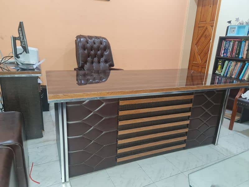 Office executive Table alongwith chair. 6