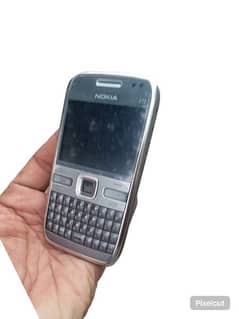 Nokia Symbian E72 original conditions 0