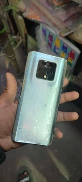 tecno Camon 16 Premier 0