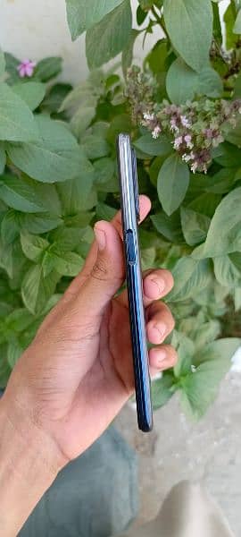 one plus n200 5G finger failed glass change or all ok 10/10 ha pta ha 1