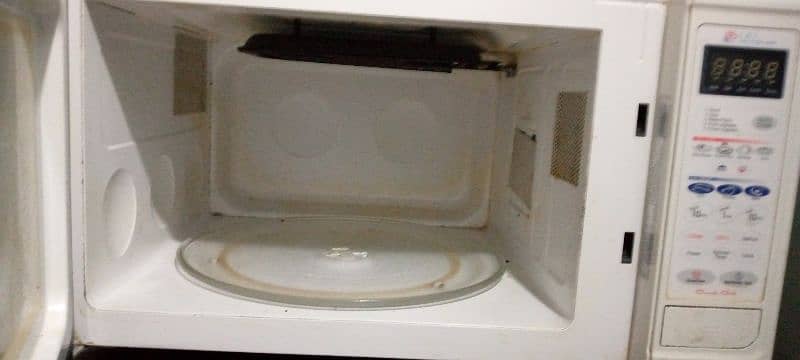 Excellent Dawlance Microwave Oven 1