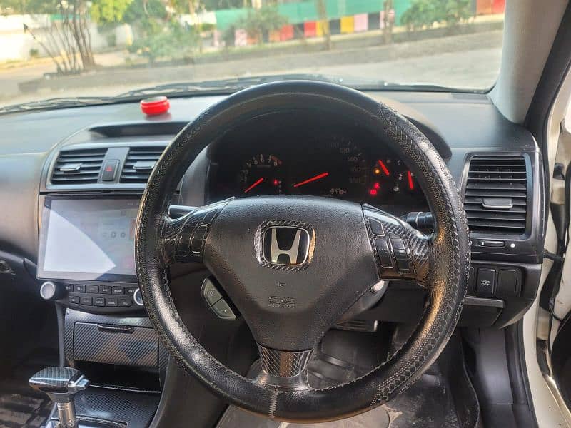 Honda Accord 2003 14