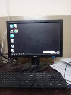 lg 17 inche lcd