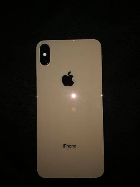 iPhone Xs Max Factory Unlocked 3