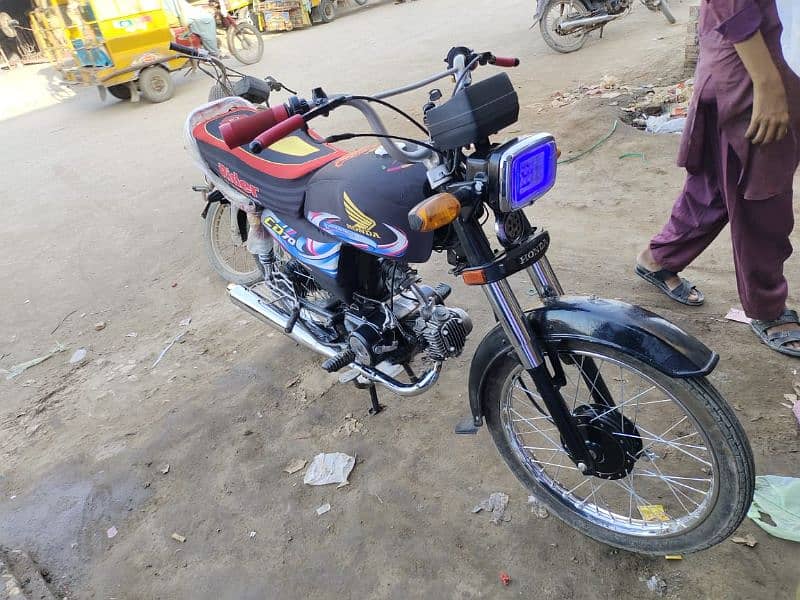 CD 70 2010 model Har Cheez New Hy Shocks new Hyn Engine Full Like zero 6