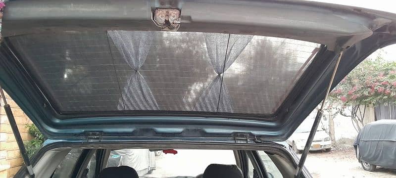 Suzuki Cultus VXR 2007 inside genuine condition outside shower 8