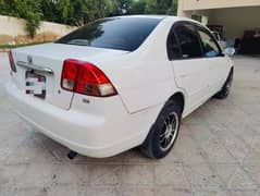 Honda Civic EXi 2005