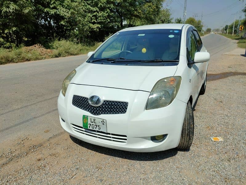 Toyota Vitz 2006 1